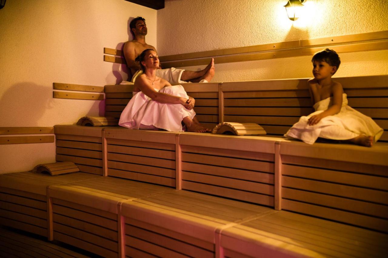 Lazensky A Wellness Nivamare 4*